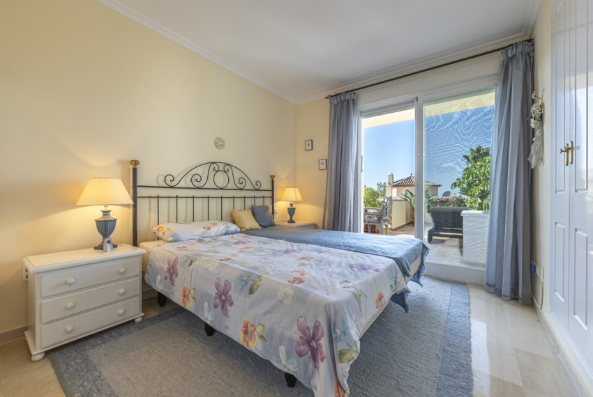 R5117206-Apartment-For-Sale-Nagueles-Penthouse-Duplex-2-Beds-127-Built-19