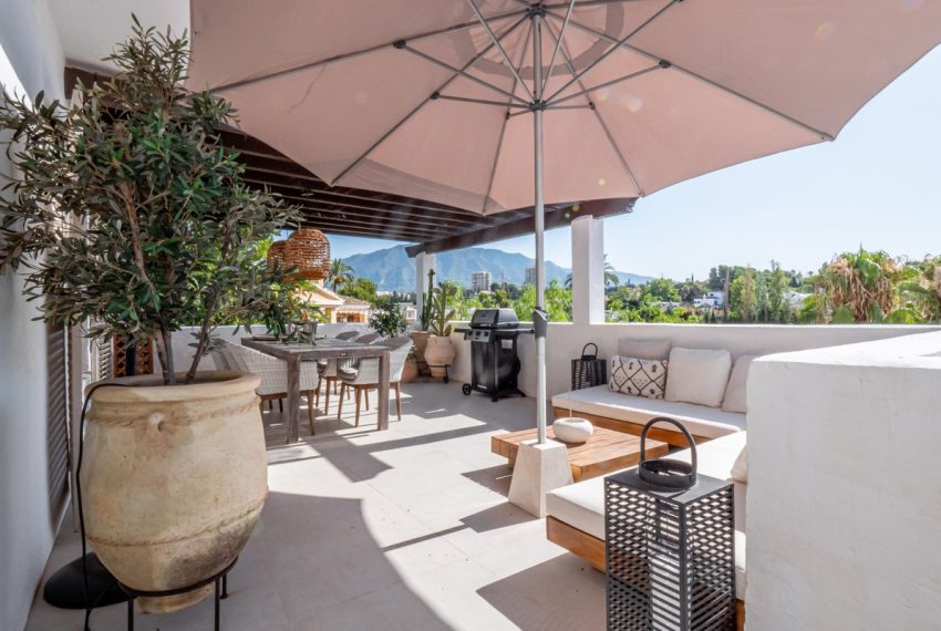 R5117659-Apartment-For-Sale-Nueva-Andalucia-Middle-Floor-2-Beds-70-Built-1
