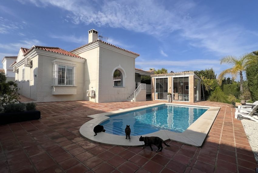 R5117812-Villa-For-Sale-Coin-Detached-3-Beds-120-Built