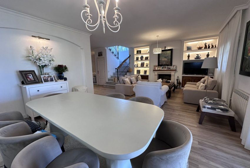 R5117947-Villa-For-Sale-Bel-Air-Detached-3-Beds-210-Built-4