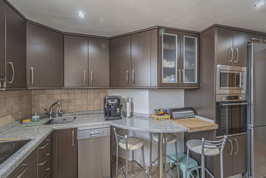 R5119162-Apartment-For-Sale-Diana-Park-Penthouse-2-Beds-86-Built-6