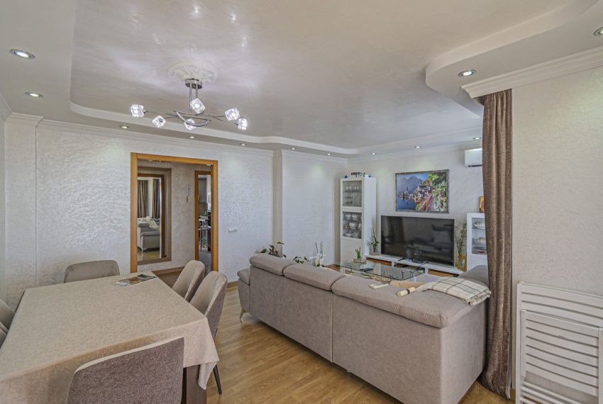 R5119162-Apartment-For-Sale-Diana-Park-Penthouse-2-Beds-86-Built-8
