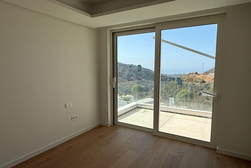 R5119645-Villa-For-Sale-Marbella-Detached-6-Beds-601-Built-16