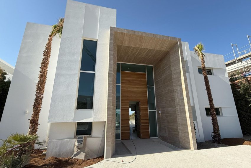 R5119645-Villa-For-Sale-Marbella-Detached-6-Beds-601-Built-2