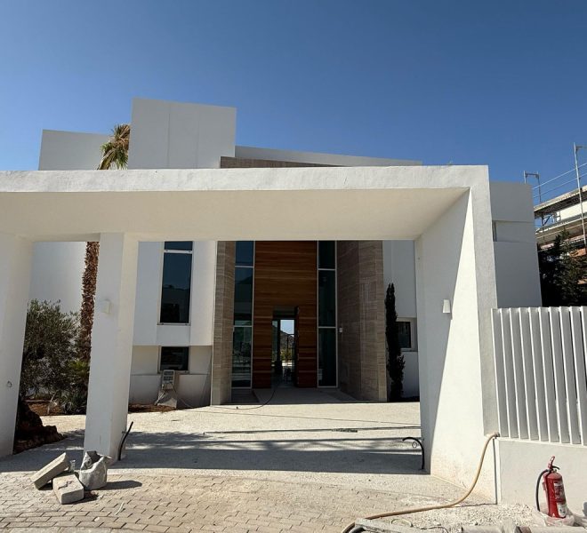 R5119645-Image 1-Detached - 6 Beds - 601 Built