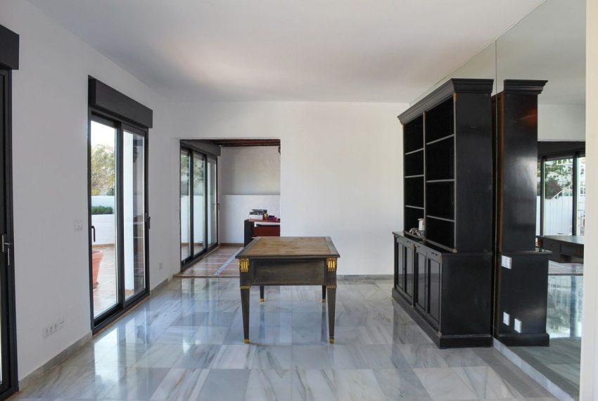 R5119768-Apartment-For-Sale-Puerto-Banus-Penthouse-Duplex-3-Beds-180-Built-15