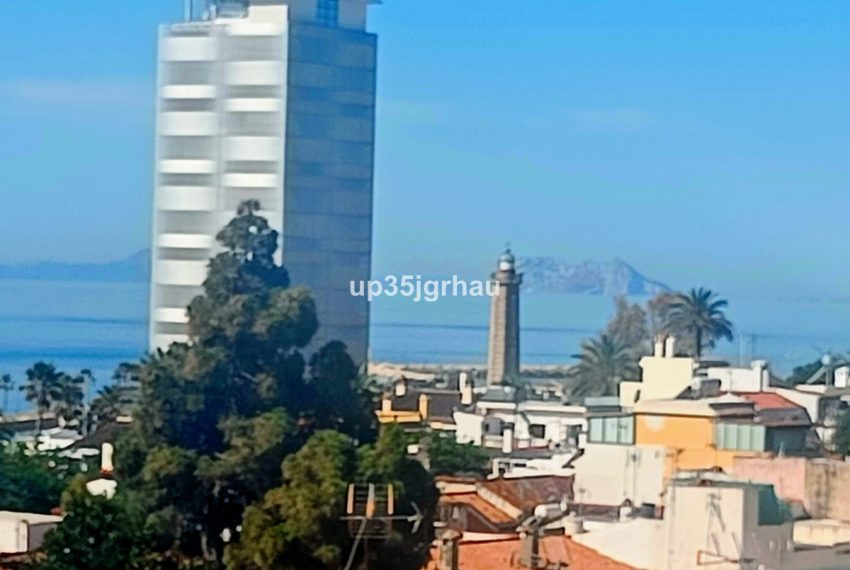 R5119945-Apartment-For-Sale-Estepona-Penthouse-2-Beds-95-Built-3