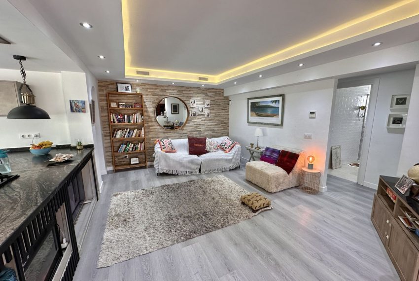 R5119975-Villa-For-Sale-Marbella-Detached-3-Beds-138-Built-2
