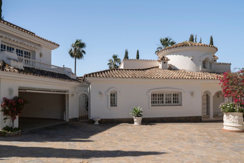 R5120155-Villa-For-Sale-El-Paraiso-Detached-4-Beds-589-Built-11