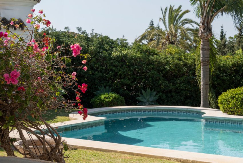 R5120155-Villa-For-Sale-El-Paraiso-Detached-4-Beds-589-Built-5
