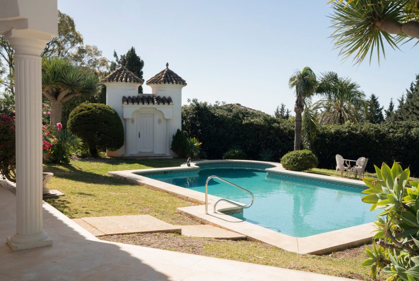 R5120155-Villa-For-Sale-El-Paraiso-Detached-4-Beds-589-Built-6