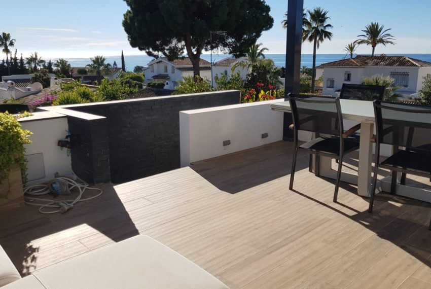 R5120677-Villa-For-Sale-Las-Chapas-Detached-4-Beds-360-Built-16