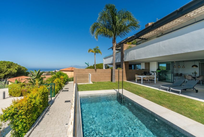 R5121868-Apartment-For-Sale-Marbella-Duplex-4-Beds-163-Built