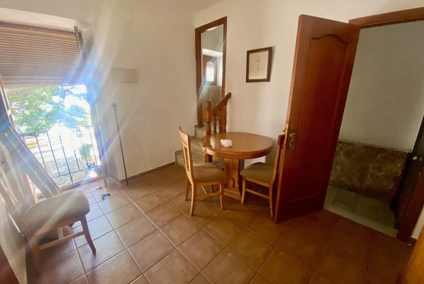 R5121949-Villa-For-Sale-Estepona-Semi-Detached-3-Beds-120-Built-9