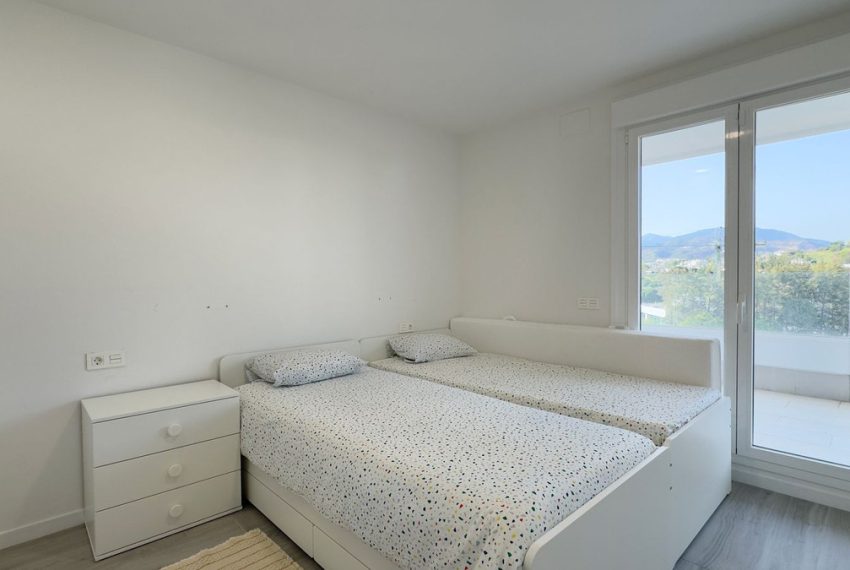 R5122717-Apartment-For-Sale-Nueva-Andalucia-Penthouse-3-Beds-132-Built-15