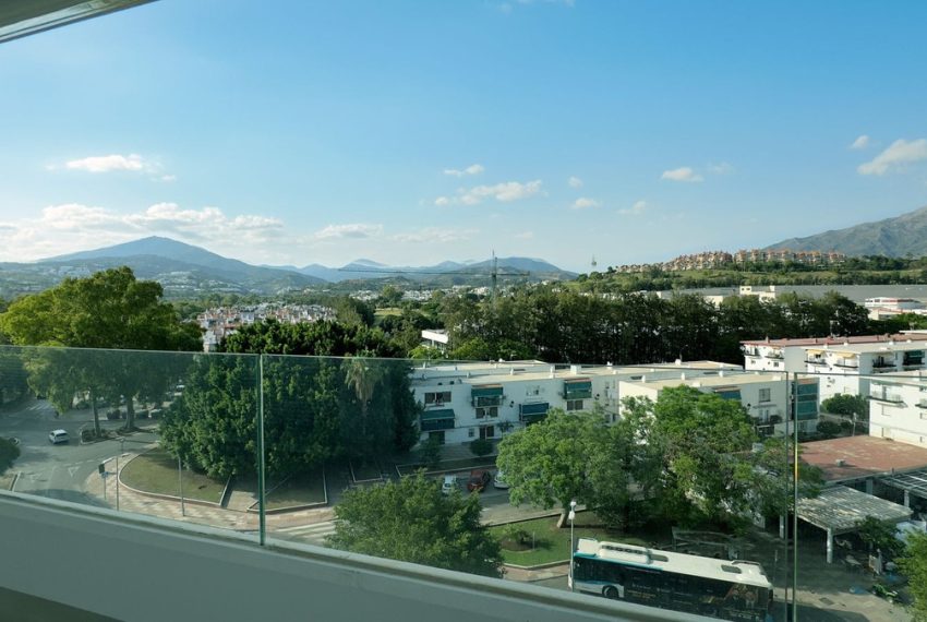 R5122717-Apartment-For-Sale-Nueva-Andalucia-Penthouse-3-Beds-132-Built-3
