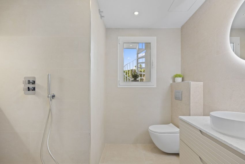 R5122720-Apartment-For-Sale-Nueva-Andalucia-Penthouse-3-Beds-109-Built-13