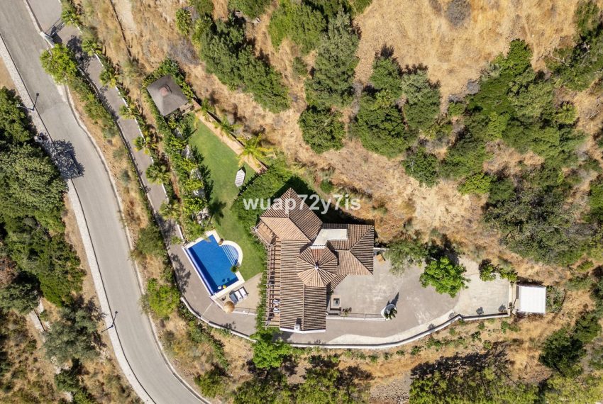 R5123872-Villa-For-Sale-Benahavis-Detached-5-Beds-527-Built-16