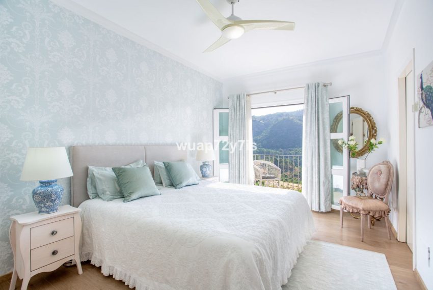 R5123872-Villa-For-Sale-Benahavis-Detached-5-Beds-527-Built-3