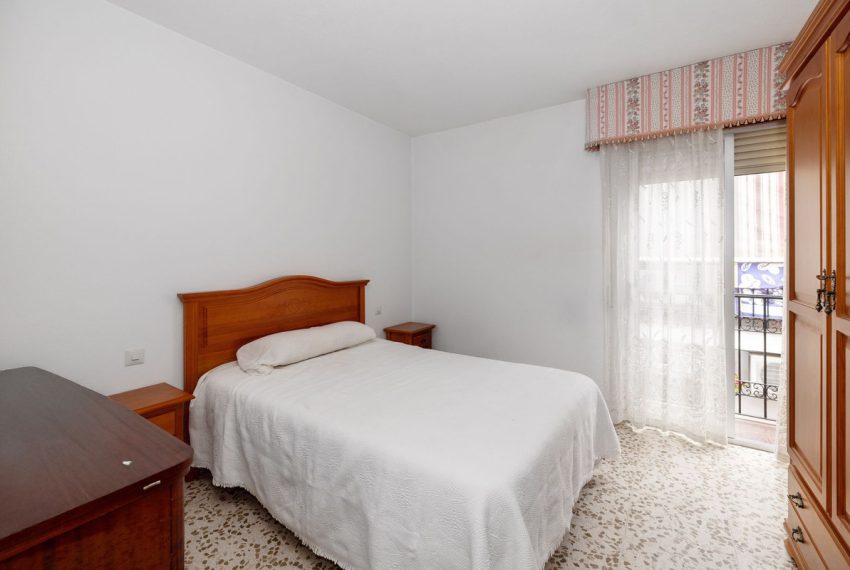 R5123968-Villa-For-Sale-Estepona-Semi-Detached-4-Beds-116-Built-14