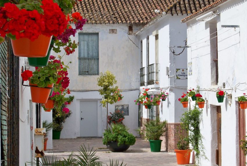 R5123968-Villa-For-Sale-Estepona-Semi-Detached-4-Beds-116-Built