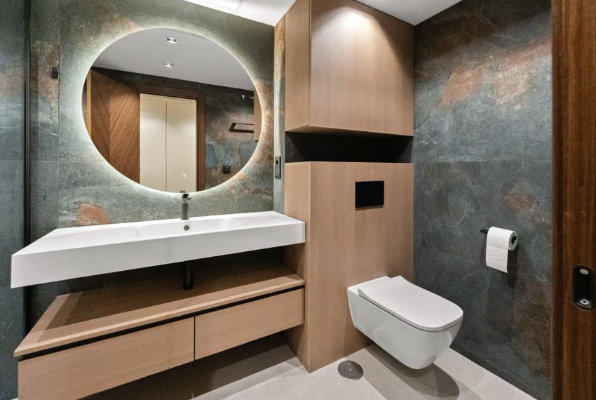 R5124316-Apartment-For-Sale-The-Golden-Mile-Ground-Floor-3-Beds-177-Built-18