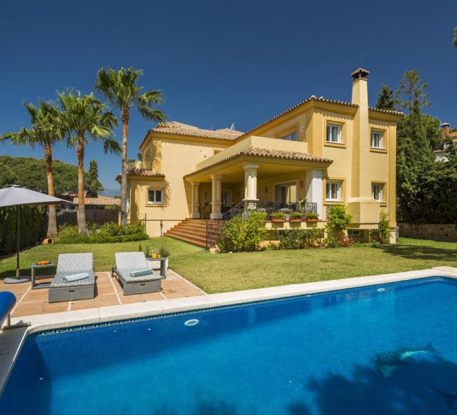 R3437890-Image 1-Detached - 4 Beds - 404 Built