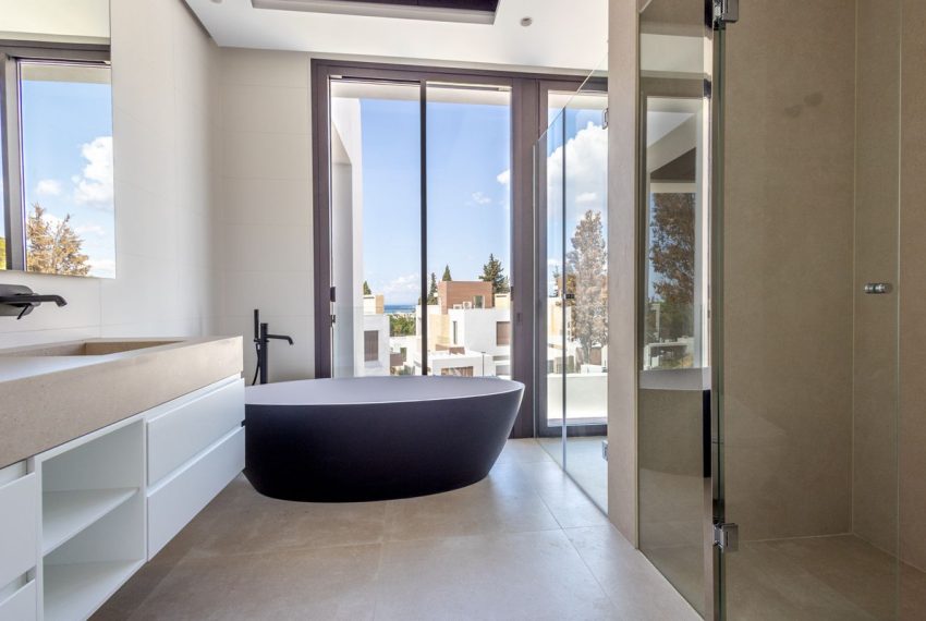 R4063471-Villa-For-Sale-The-Golden-Mile-Detached-4-Beds-730-Built-17