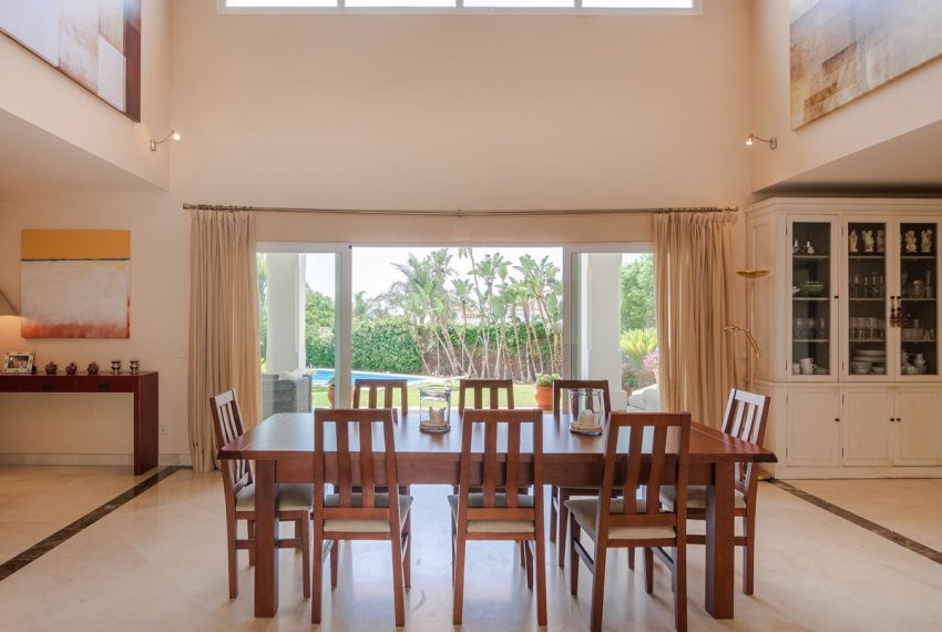 R4083568-Villa-For-Sale-Benahavis-Detached-6-Beds-733-Built-9