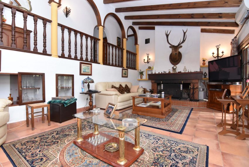 R4110265-Villa-For-Sale-Mijas-Finca-8-Beds-400-Built-13