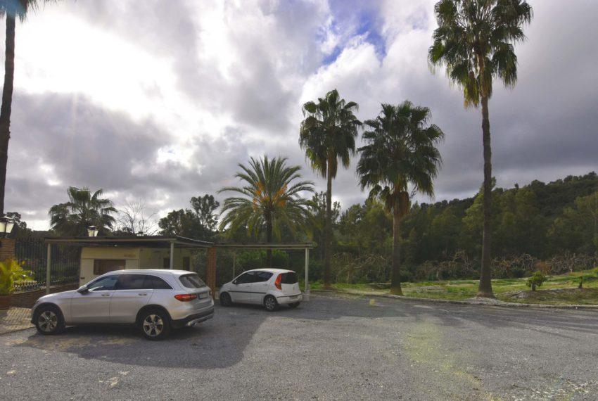 R4110265-Villa-For-Sale-Mijas-Finca-8-Beds-400-Built-7