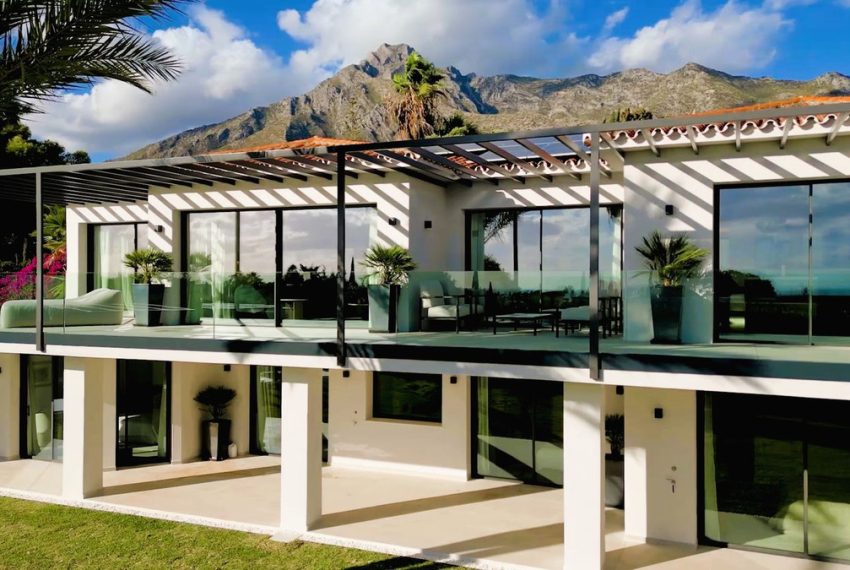 R4218943-Villa-For-Sale-The-Golden-Mile-Detached-5-Beds-405-Built-3