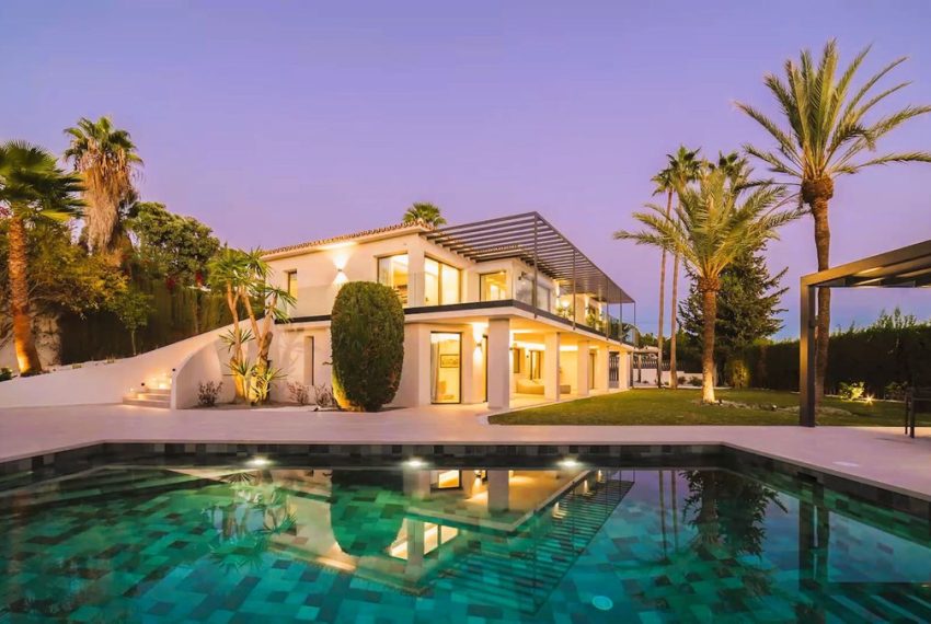 R4218943-Villa-For-Sale-The-Golden-Mile-Detached-5-Beds-405-Built-6