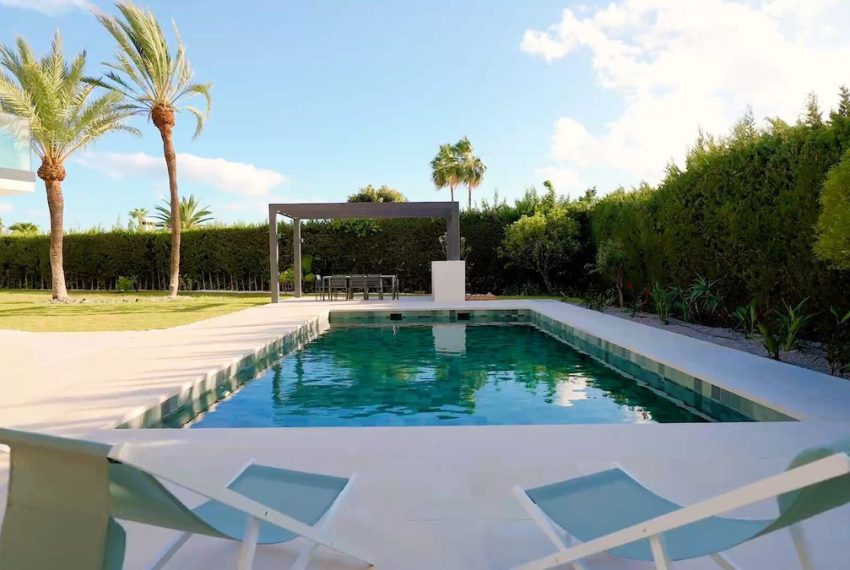 R4218943-Villa-For-Sale-The-Golden-Mile-Detached-5-Beds-405-Built-9