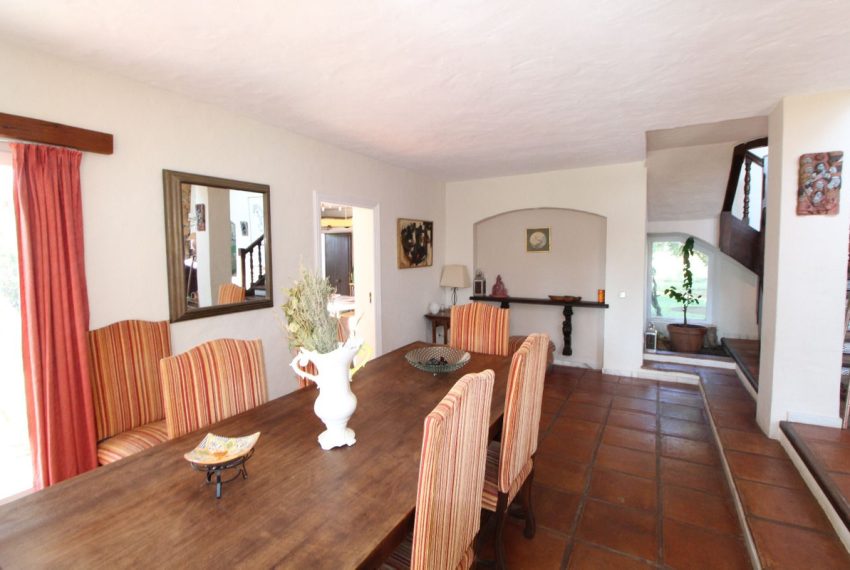 R4238089-Villa-For-Sale-New-Golden-Mile-Detached-4-Beds-400-Built-13