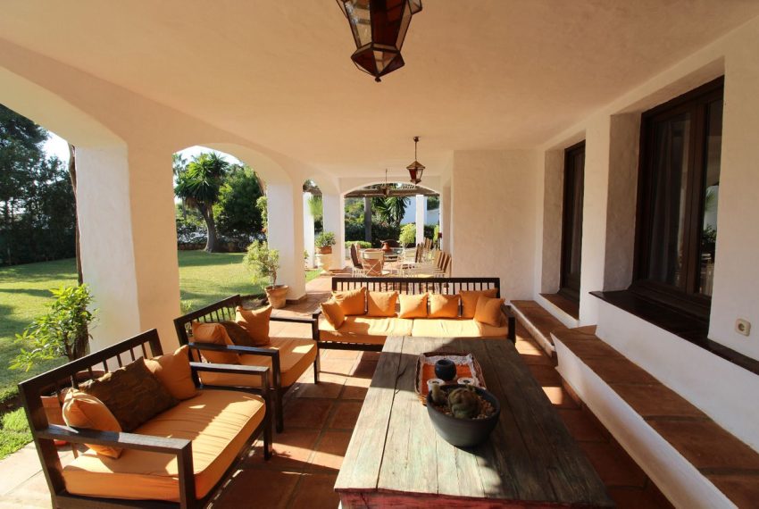 R4238089-Villa-For-Sale-New-Golden-Mile-Detached-4-Beds-400-Built-4