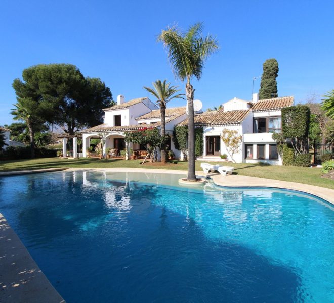 R4238089-Image 1-Detached - 4 Beds - 400 Built