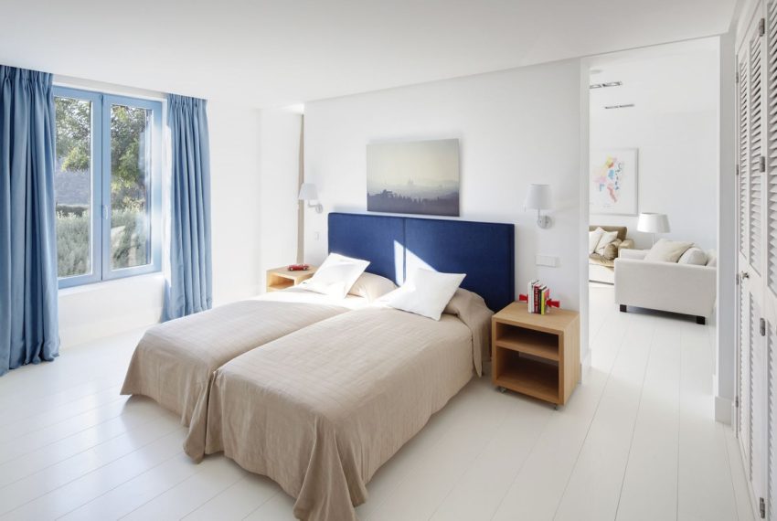 R4284544-Villa-For-Sale-Benahavis-Detached-5-Beds-682-Built-11