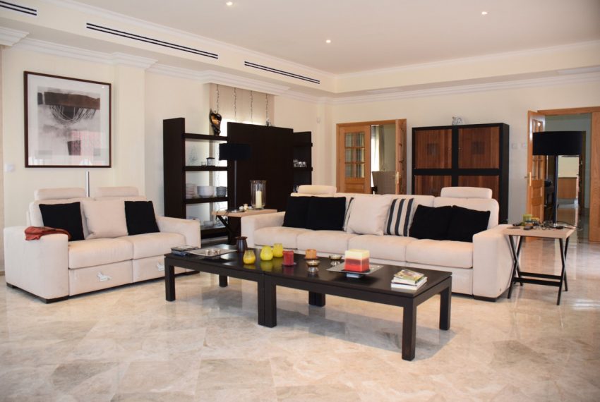 R4310296-Villa-For-Sale-Santa-Clara-Detached-4-Beds-707-Built-10