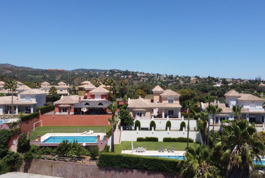 R4310296-Villa-For-Sale-Santa-Clara-Detached-4-Beds-707-Built-3