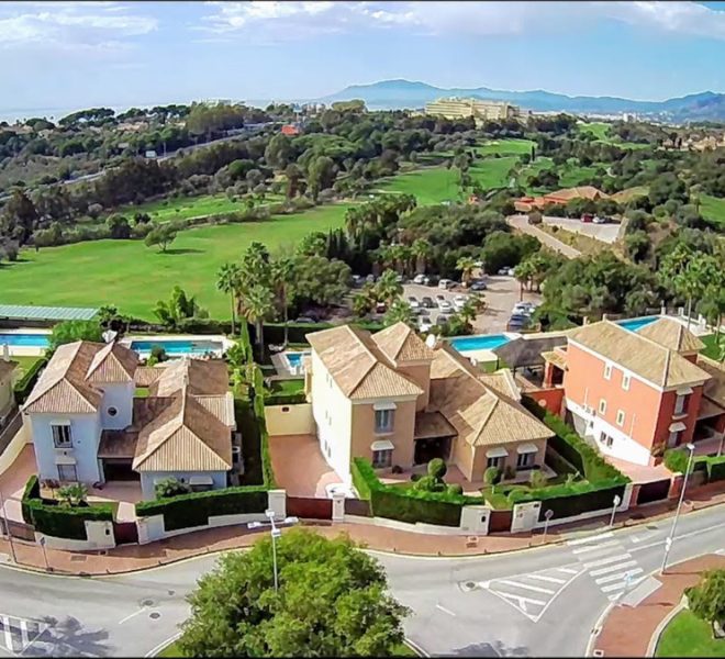 R4310296-Image 1-Detached - 4 Beds - 707 Built