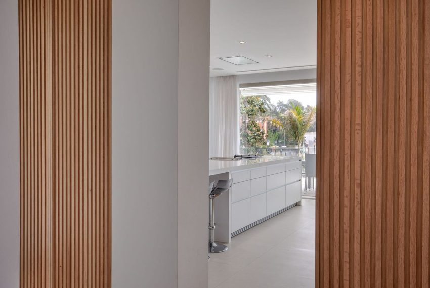 R4318228-Villa-For-Sale-Guadalmina-Baja-Detached-4-Beds-673-Built-14