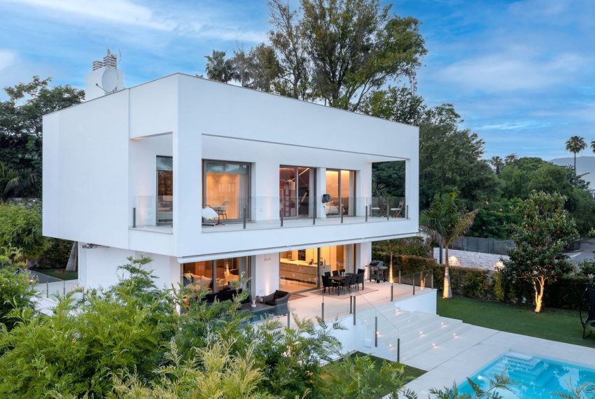 R4318228-Villa-For-Sale-Guadalmina-Baja-Detached-4-Beds-673-Built