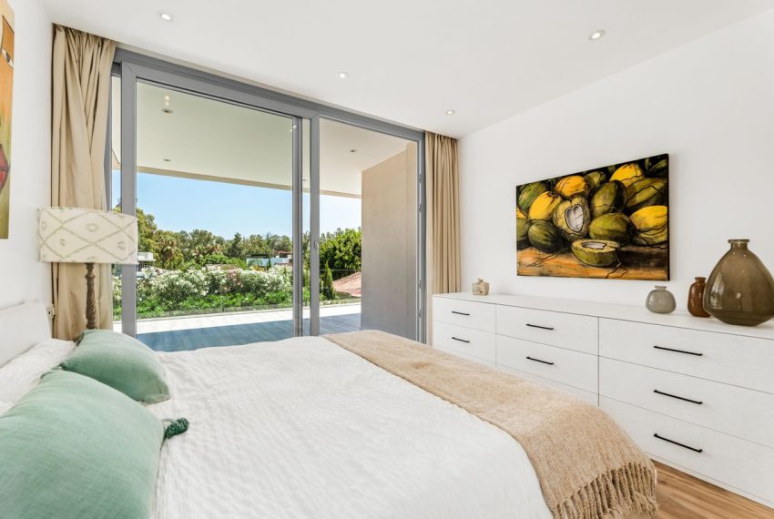 R4329709-Villa-For-Sale-San-Pedro-de-Alcantara-Detached-5-Beds-450-Built-13