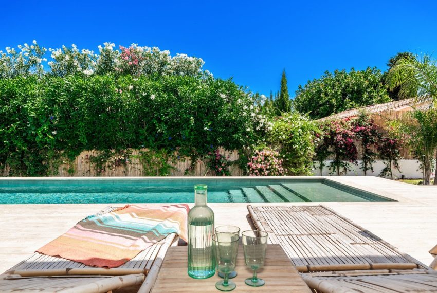 R4329709-Villa-For-Sale-San-Pedro-de-Alcantara-Detached-5-Beds-450-Built-5