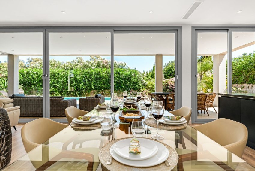 R4329709-Villa-For-Sale-San-Pedro-de-Alcantara-Detached-5-Beds-450-Built-8