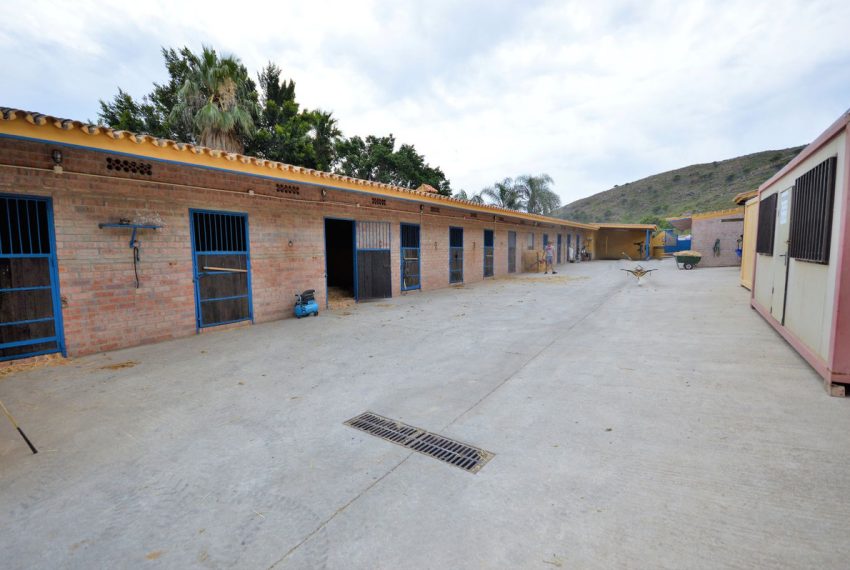 R4332358-Villa-For-Sale-Mijas-Finca-9-Beds-869-Built-14