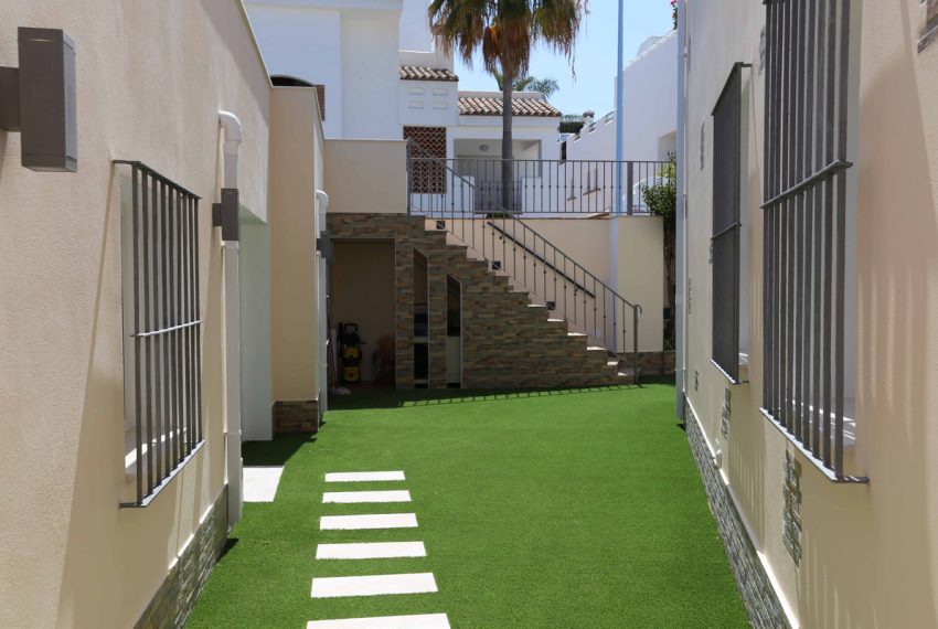 R4335235-Villa-For-Sale-San-Pedro-de-Alcantara-Detached-4-Beds-214-Built-12