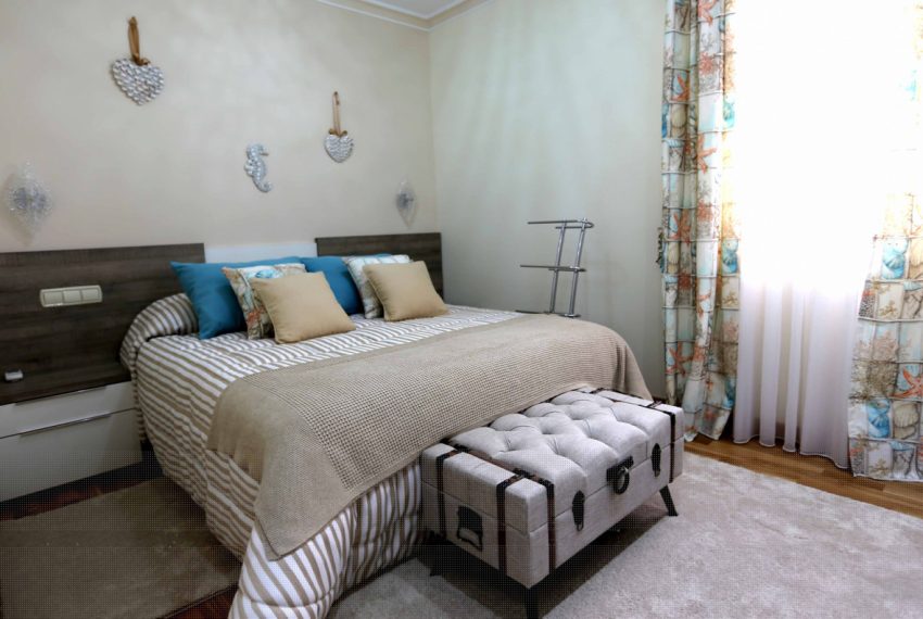 R4335235-Villa-For-Sale-San-Pedro-de-Alcantara-Detached-4-Beds-214-Built-5