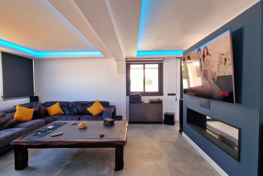 R4352458-Villa-For-Sale-San-Pedro-de-Alcantara-Detached-3-Beds-238-Built-10